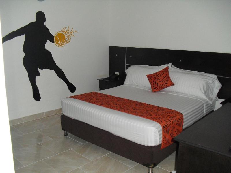 AW Hotel Sport - image 12