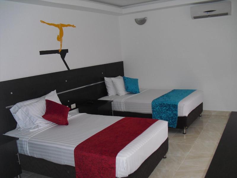 AW Hotel Sport - image 2