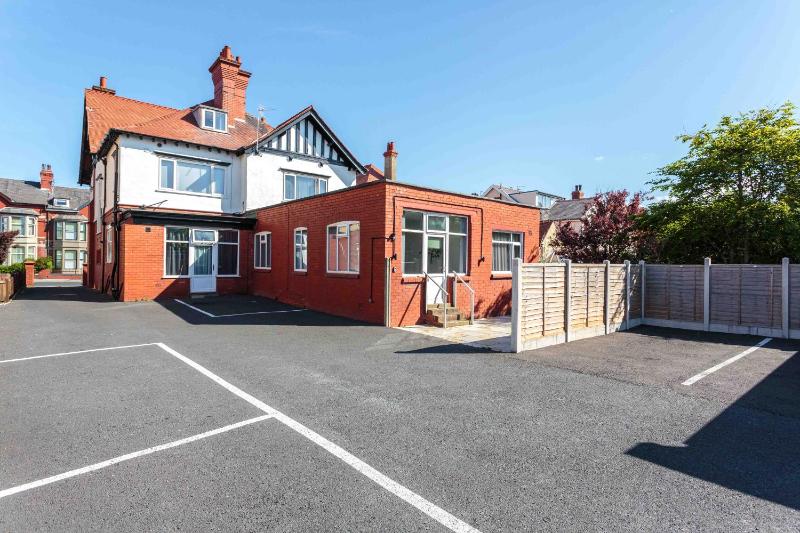 Cherry Property - Mulberry Suite - image 14