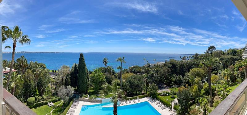 Super Cannes Sea Side Images