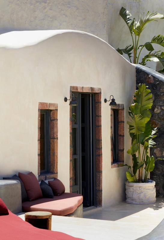 Nykteri Deluxe Suite with Private Heated Indoor Cave Pool image 4