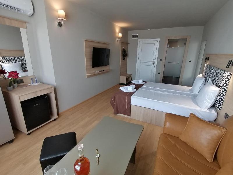 Double Premium Room image 1