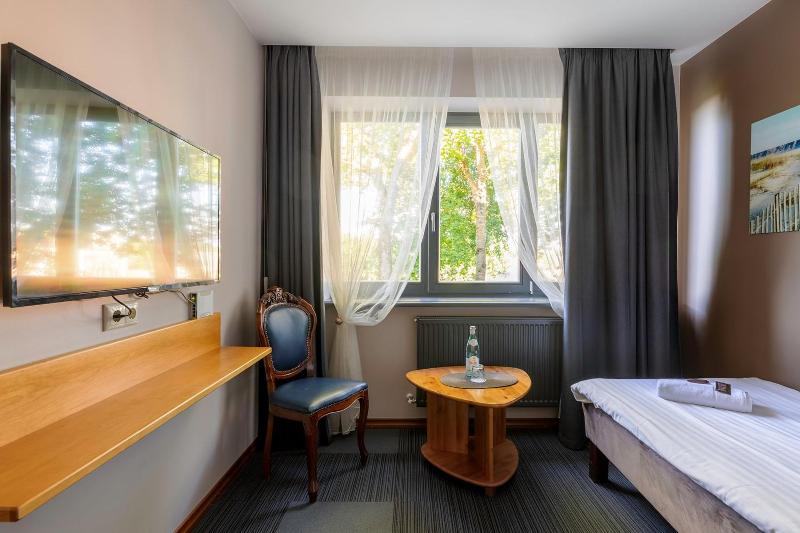 Standard Single Room image 1