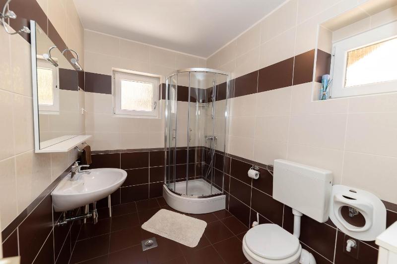 Two-Bedroom Apartment with Balcony image 3