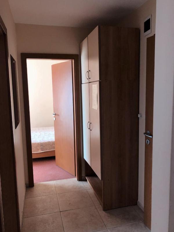 One-Bedroom Apartment with Balcony image 3