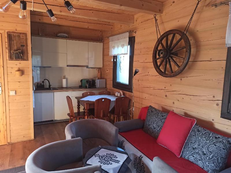Chalet image 3