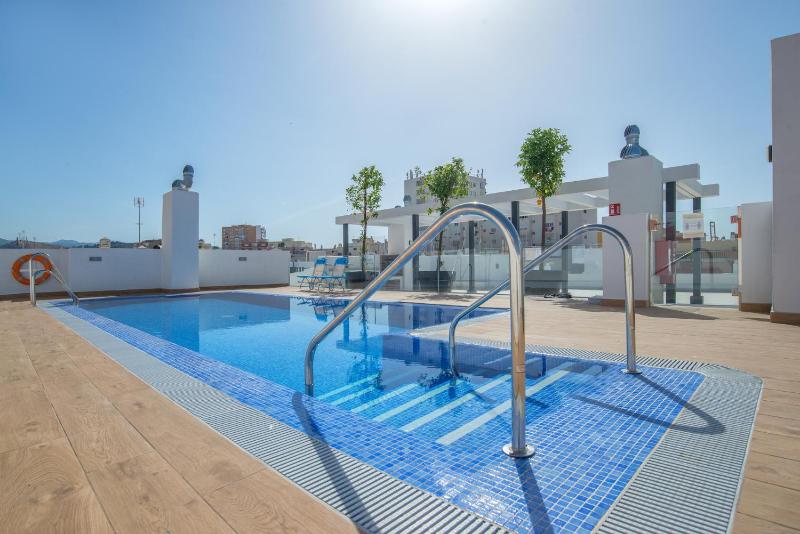 CASA BELLA Málaga City Apartment - image 1