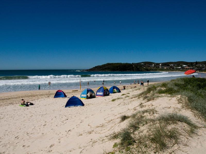 Barefoot 7 Fabulous Fingal Bay - image 13