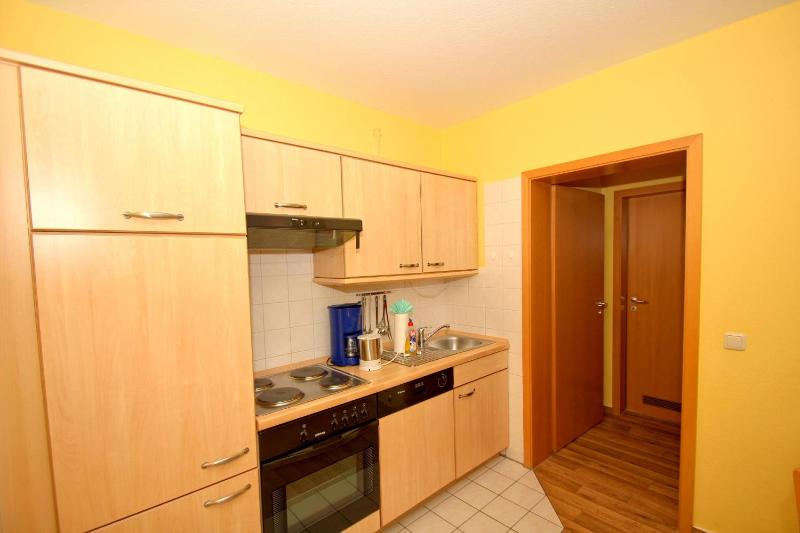 strandnah strandnah gratis Nutzung vom AHOI Erlebnisbad und Sauna in Sellin - Strandresidenz Brandenburg FeWo 22 - image 6