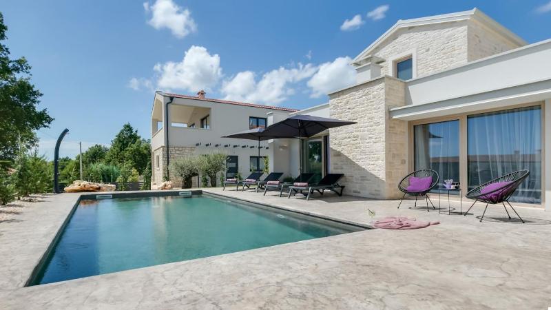 Villa Lavanda by Villas Holiday - image 23