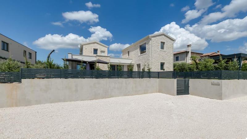 Villa Lavanda by Villas Holiday - image 30