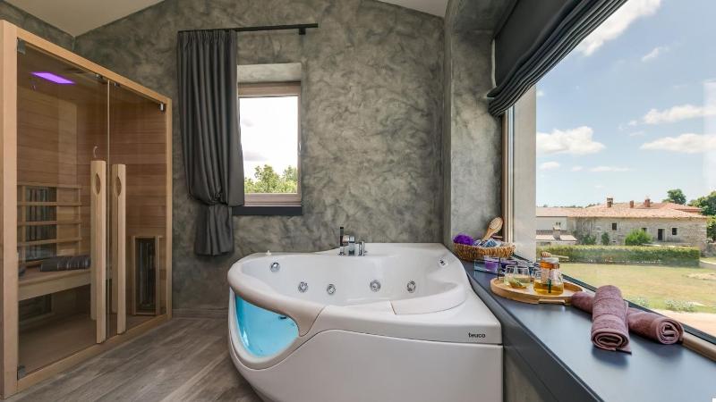 Villa Lavanda by Villas Holiday - image 38