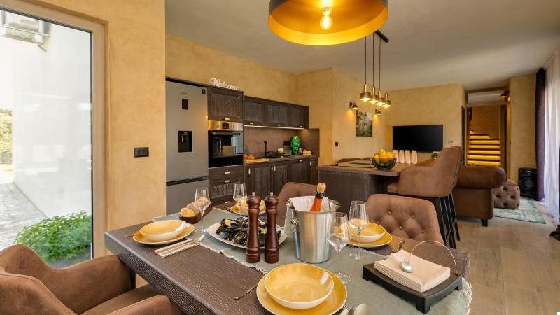 Villa Maslina by Villas Holiday - image 14