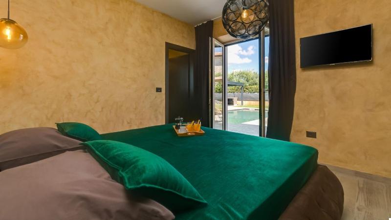 Villa Maslina by Villas Holiday - image 11