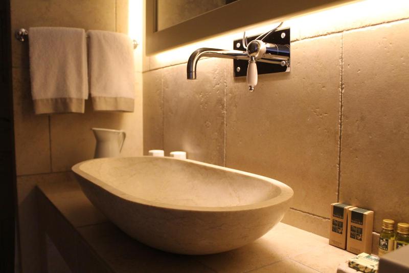 Double or Twin Room with Terrace image 2