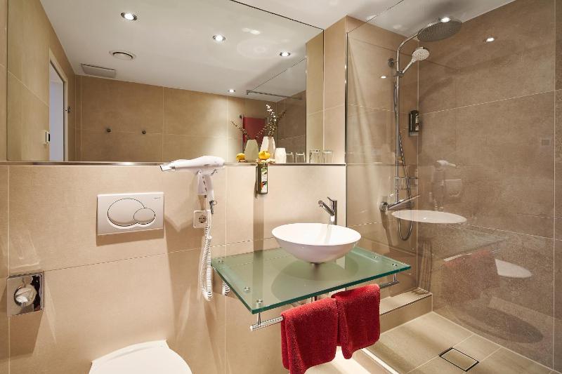 Hotel City Krone - image 21