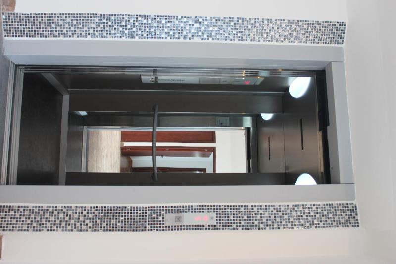 Hotel Real Estación - image 5