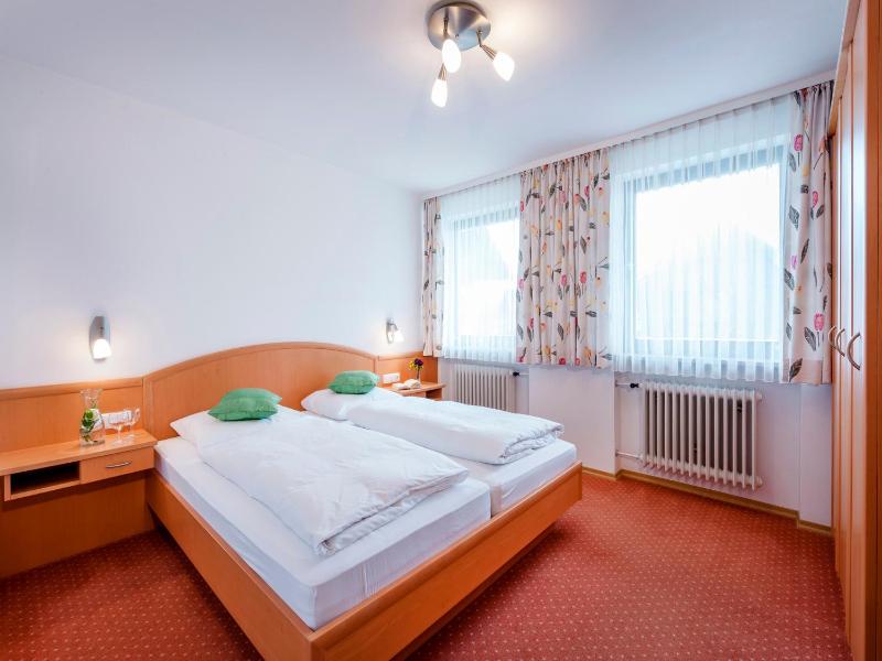 One-Bedroom Apartment image 1