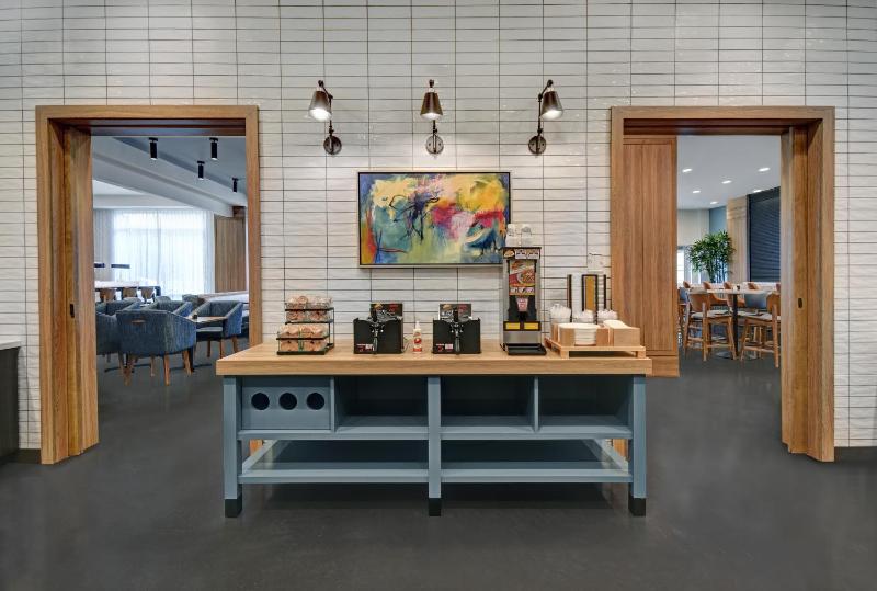 Holiday Inn Express Houston Galleria Area By IHG - image 28