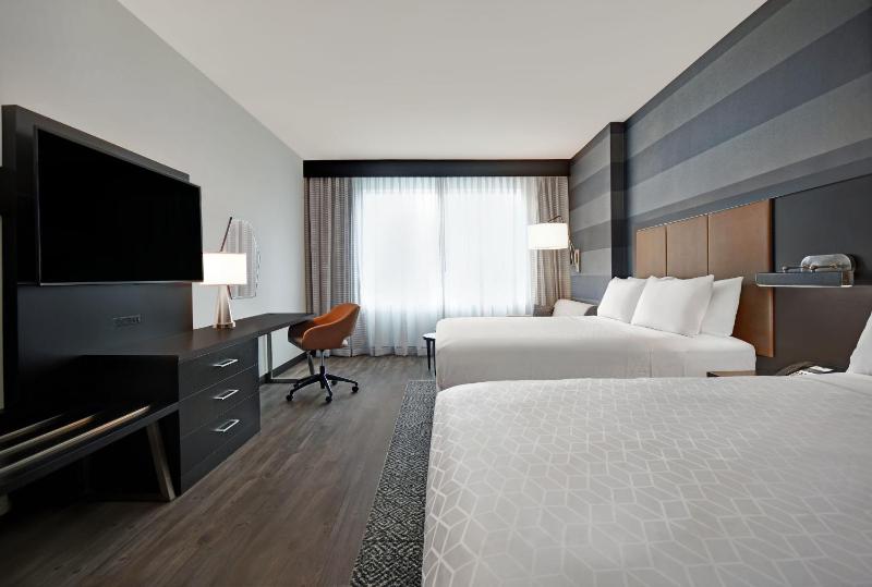 Standard Room with Two Queen Beds image 3