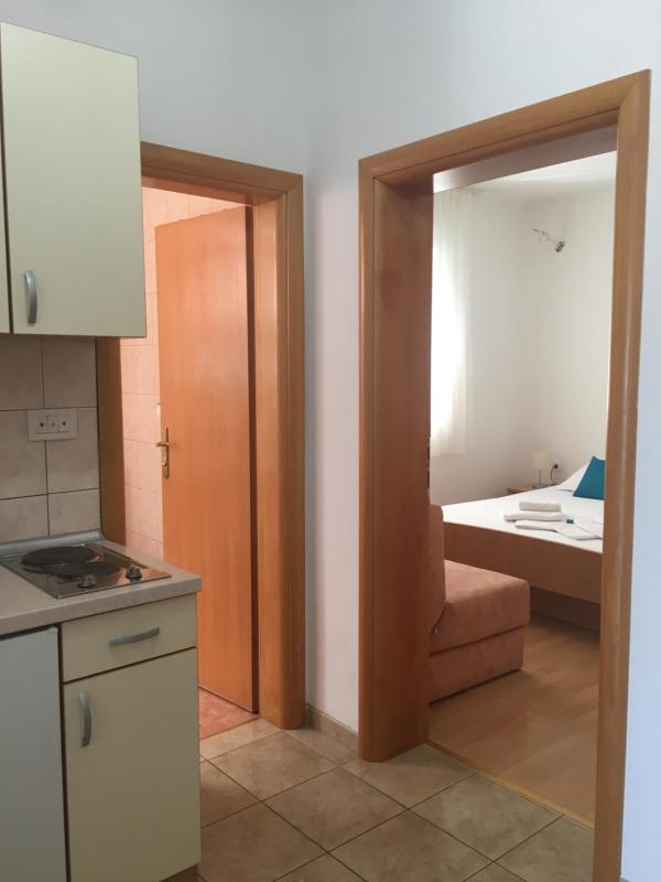One-Bedroom Apartment with Balcony image 4
