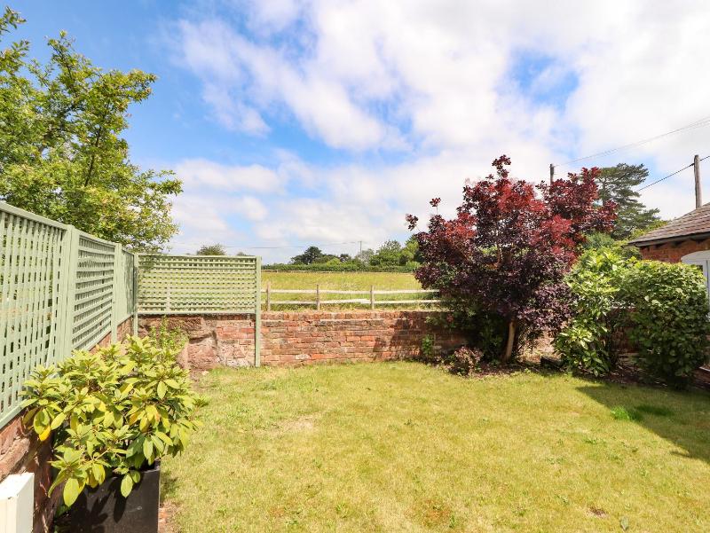 Mill Lane Cottage - image 16