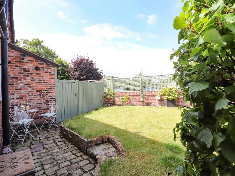 Mill Lane Cottage - image 23