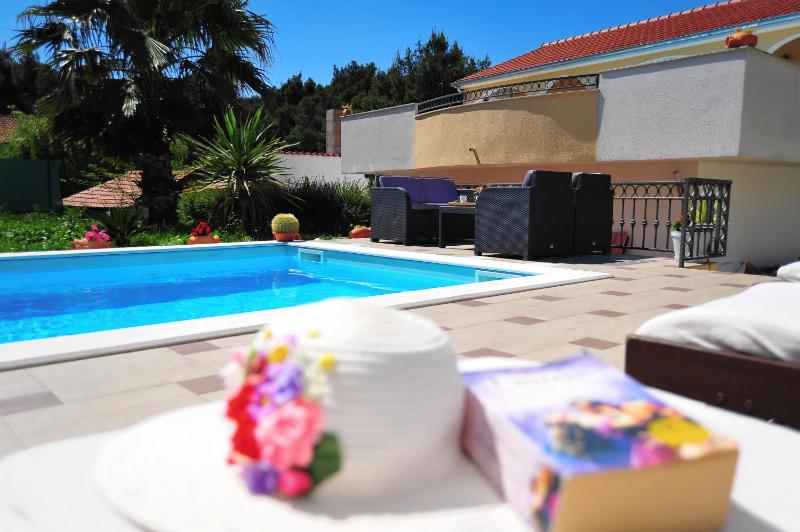Two-Bedroom Apartment with Terrace and Pool View image 1