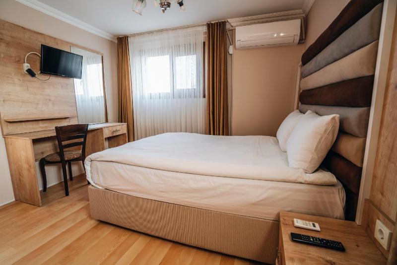 Gulliver Mansion Hotel - image 10