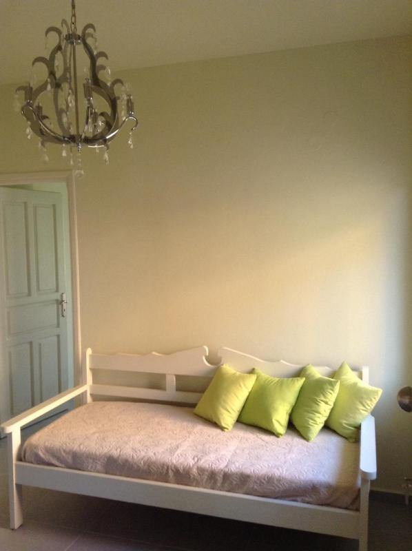Superior Two Bedroom Apartment with Partial Sea View image 3