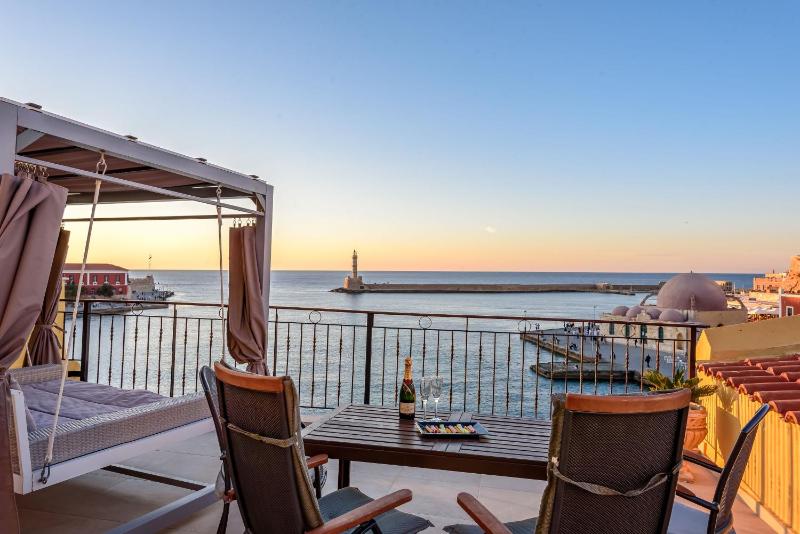 Deluxe Suite Terrace Sea View with Hammam image 1