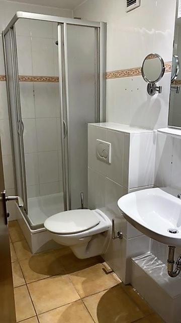 Economy Single Room image 3