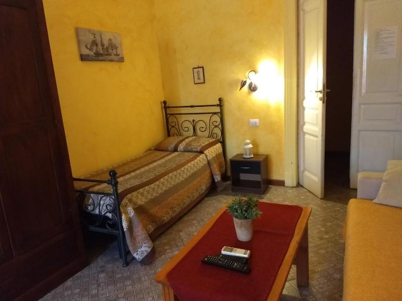 Triple Room with Private Bathroom image 4