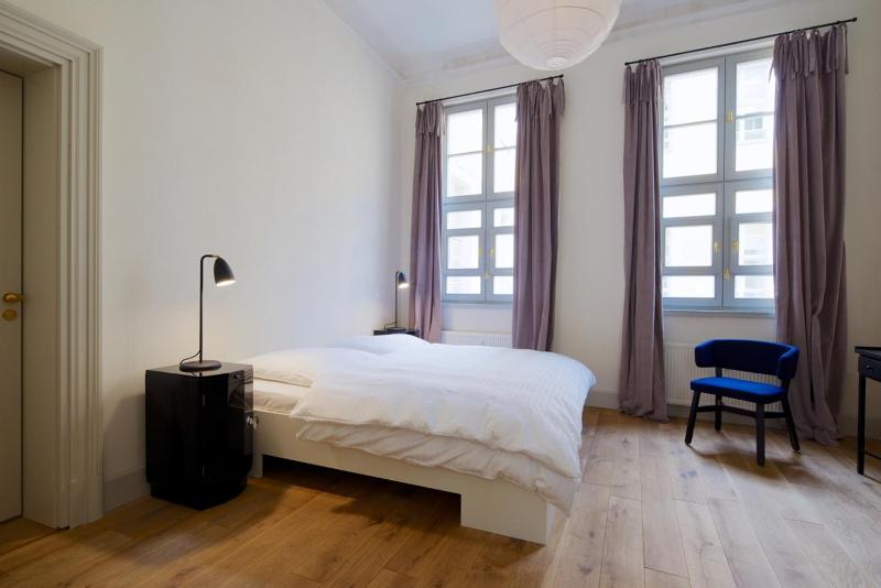 Double Room image 2