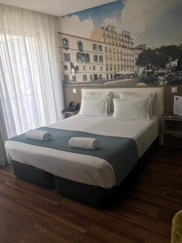 King Room image 2