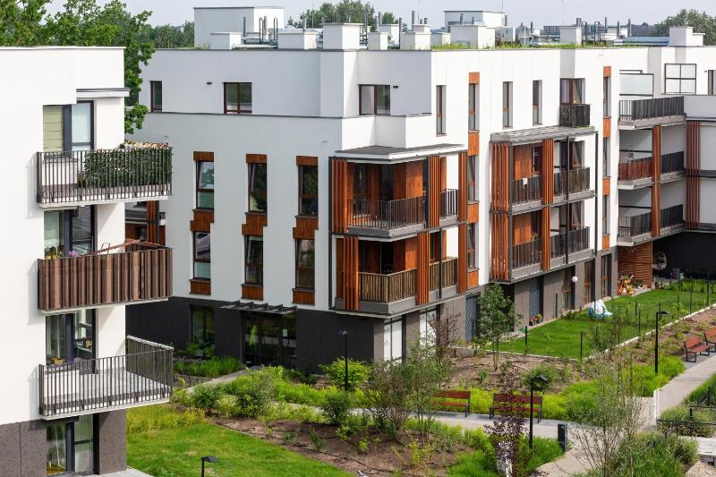 Golden Apartment Ursynów by Noclegi Renters - image 10