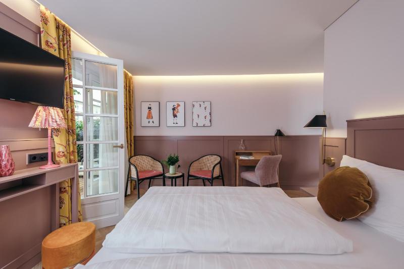 Double Room (1 Adult) image 2