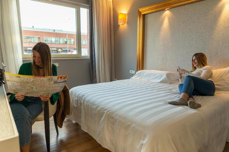 Smart Double or Twin Room image 4