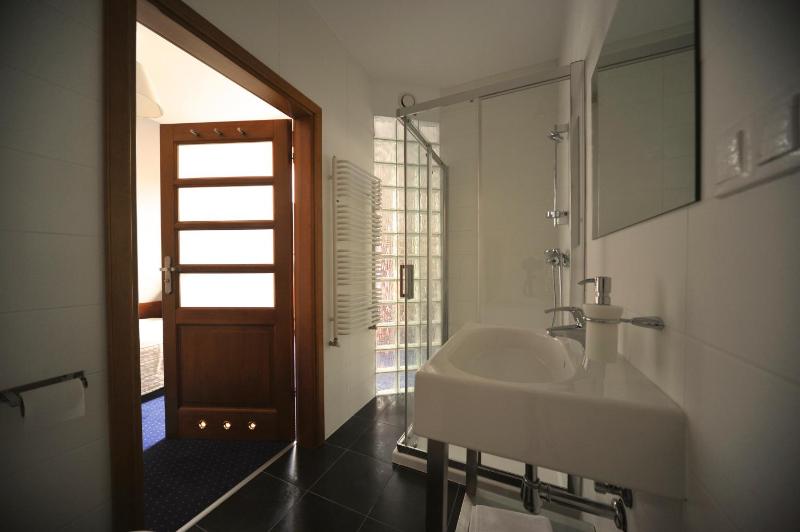 Triple Room image 3