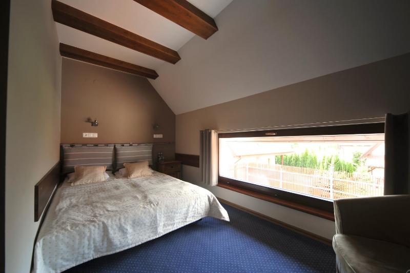 Double or Twin Room image 3
