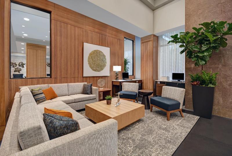 Holiday Inn Express Houston Galleria Area By IHG - image 26
