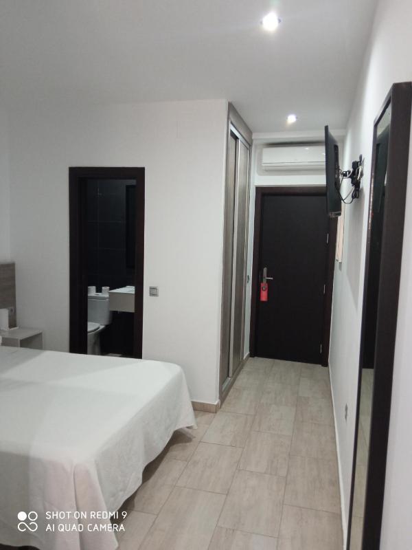 Confort Double Room - Ground Floor image 4