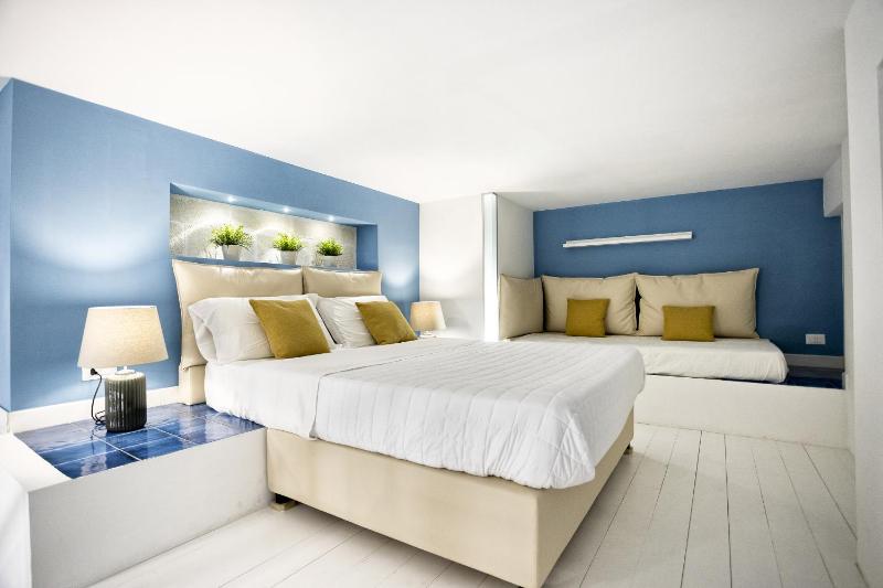Acquarò Suite Apartments - image 35