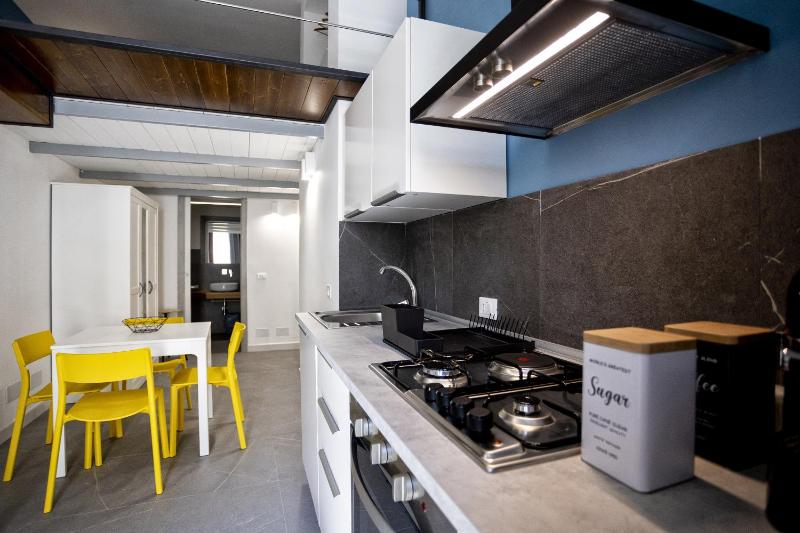 Acquarò Suite Apartments - image 32