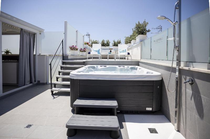 Acquarò Suite Apartments - image 13