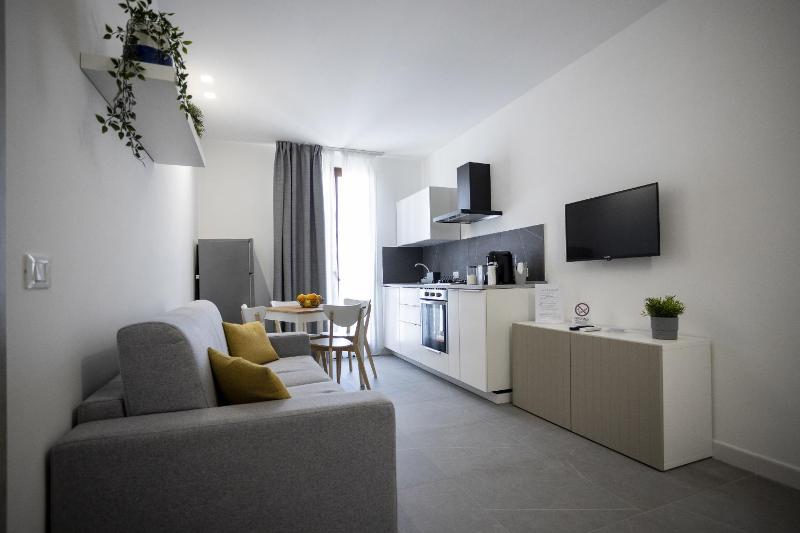 Acquarò Suite Apartments - image 18
