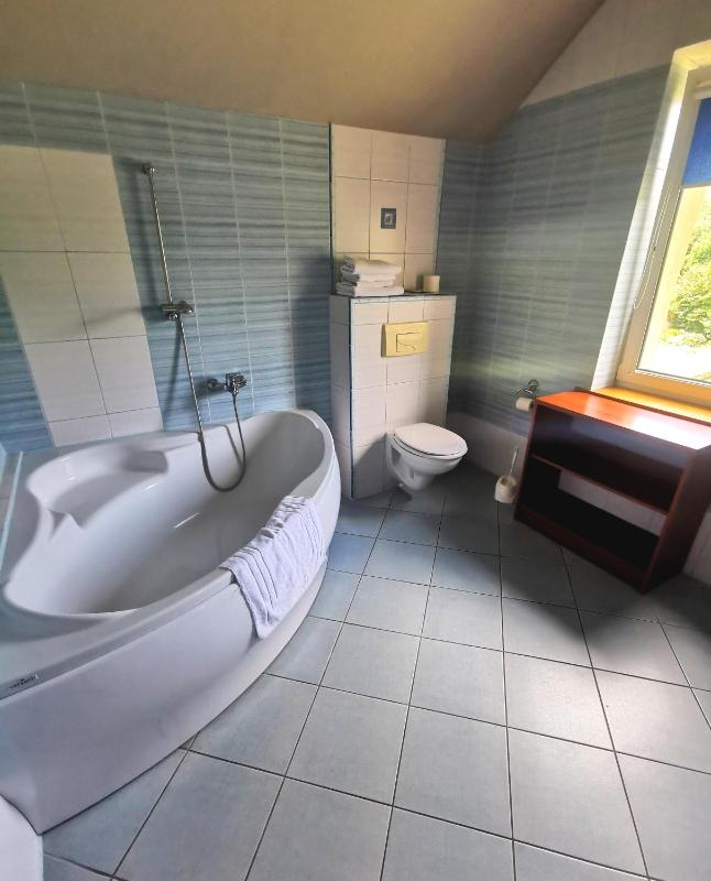 Double Room with Balcony image 3