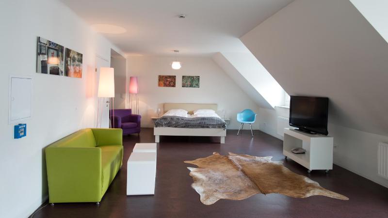 Apartment with Balcony - Top Floor image 2