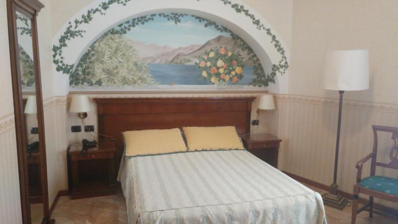 Budget Double Room image 2