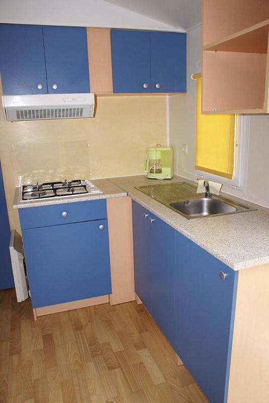 Mobile Home image 3